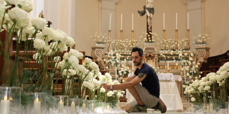 Antonio Rosariano, eccellenza floreale del Reventino: tre anni consecutivi tra i migliori wedding florist d’Italia