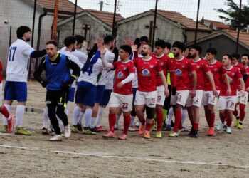 Calcio, 3^ Categoria girone E: finisce in parità il big match tra Amaroni 08 e Invictus Academy 24