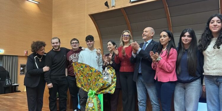 L’IIS “L. Costanzo” STEM Ambassador 2026, studenti premiati dal Rettore U.M.G. Giovanni Cuda