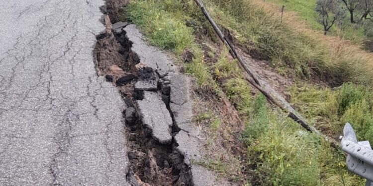 Marcedusa, cede altro pezzo di strada provinciale