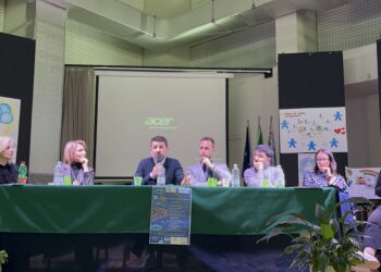 Parole, gesti, sguardi, comunicare oltre i confini