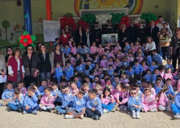 “Semi di Fiducia”: i Carabinieri incontrano i piccoli cittadini di Botricello