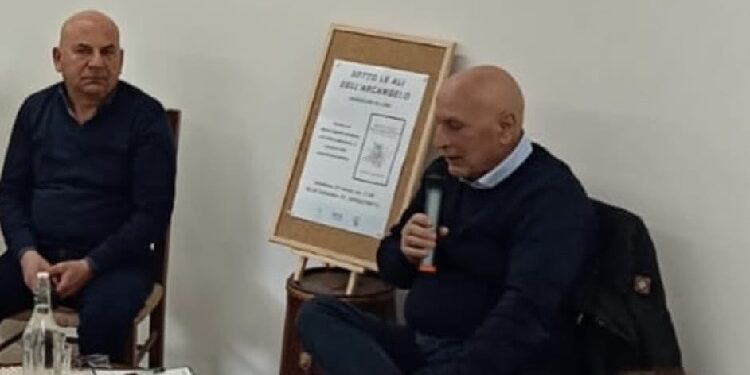Serrastretta, “Sotto le Ali dell’Arcangelo” incontro partecipato per il libro di Cantiere Laboratorio