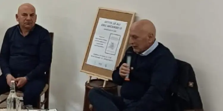 Serrastretta, “Sotto le Ali dell’Arcangelo” incontro partecipato per il libro di Cantiere Laboratorio