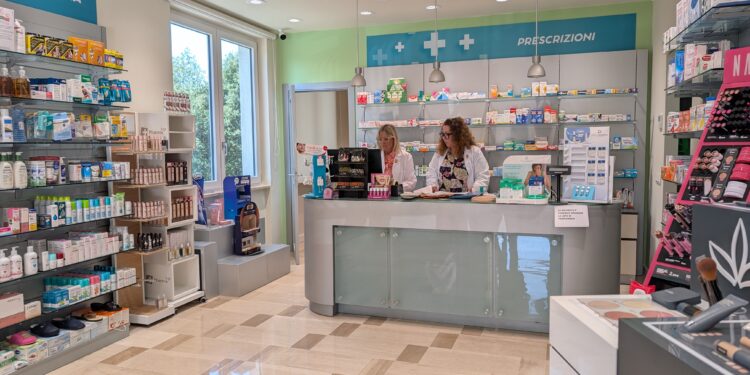 Scigliano, riapre la farmacia cittadina dopo oltre dieci anni