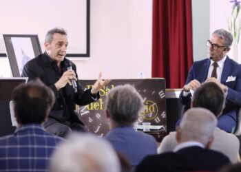Successo per Corrado D’Elia al Sabato del Villaggio