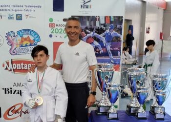 Taekwondo, grande successo a Rossano per il 12enne Francesco Donà allenato dal M° lametino Fortunato Novelliere