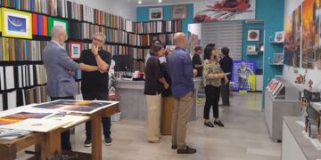 Lamezia, grande successo per l’inaugurazione della mostra di Marco Barberio “Golden Hour” da Filice Art