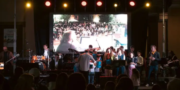 Concerto/Saggio di fine corso per l’accademia “Sotto un cielo di note” a Bianchi