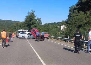 Colosimi, fatale scontro stradale: un giovane di Bianchi perde la vita (foto e video)