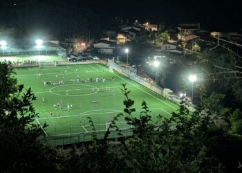 Scigliano campo sportivo in notturna