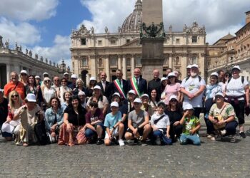 Premio San Zosimo consegnato a Papa Leone XIV, presente il sindaco di Mesoraca
