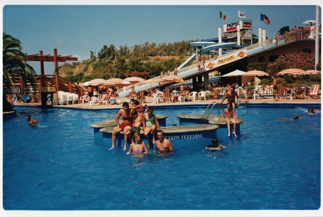 L’estate all’Aquapark di Zambrone: l’ascesa e il naufragio di una grande avventura imprenditoriale