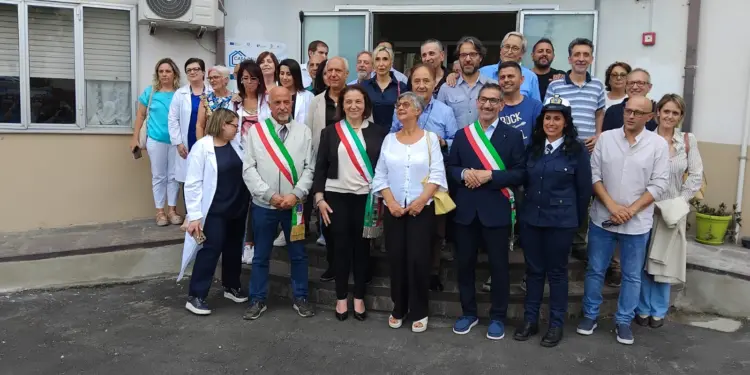 Decollatura, inaugurata la Casa della Comunità. Battistini: “Deve essere un punto di svolta” (video)