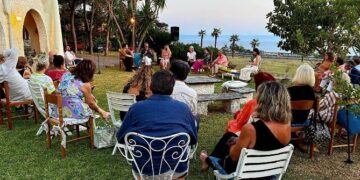 Grande emozione a Capo Suvero per la presentazione delle poesie inedite di Pina Majone Mauro