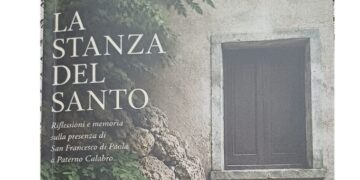 “La stanza del Santo”: Eugenio Maria Gallo consegna alla Calabria un’opera destinata a custodire la memoria e la spiritualità di San Francesco di Paola a Paterno Calabro