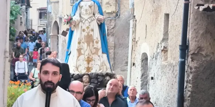 Agosto all’insegna della fede e della devozione popolare a Scigliano e Pedivigliano