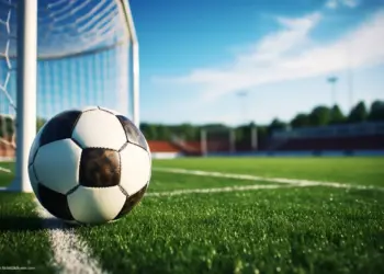 Amaroni, un calcio all’ illegalità, un pallone per ogni bambino