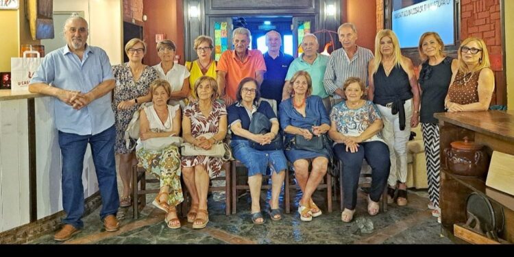 Catanzaro, diplomati ragioneria del 1976 si ritrovano dopo mezzo secolo.