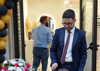 Nasce Glamour, il nuovo salone di Giuseppe Fata: stile, innovazione e professionalità a Grimaldi