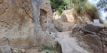 Piccolo diario emozionale su un viaggio nel tempo: le “Grotte degli Sbariati” di Zungri