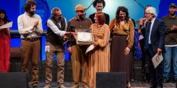 La cantautrice calabrese Angelica Perri vince il Premio Andrea Parodi 2026