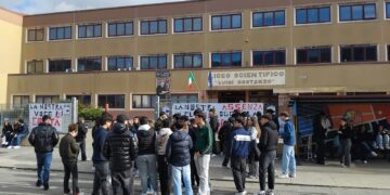 Protesta studenti IIS Costanzo 30 ottobre