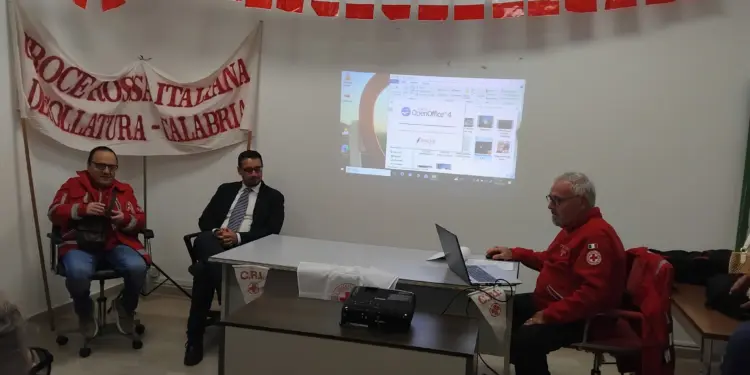 Presentazione corso formazione volontari Croce Rossa a Decollatura